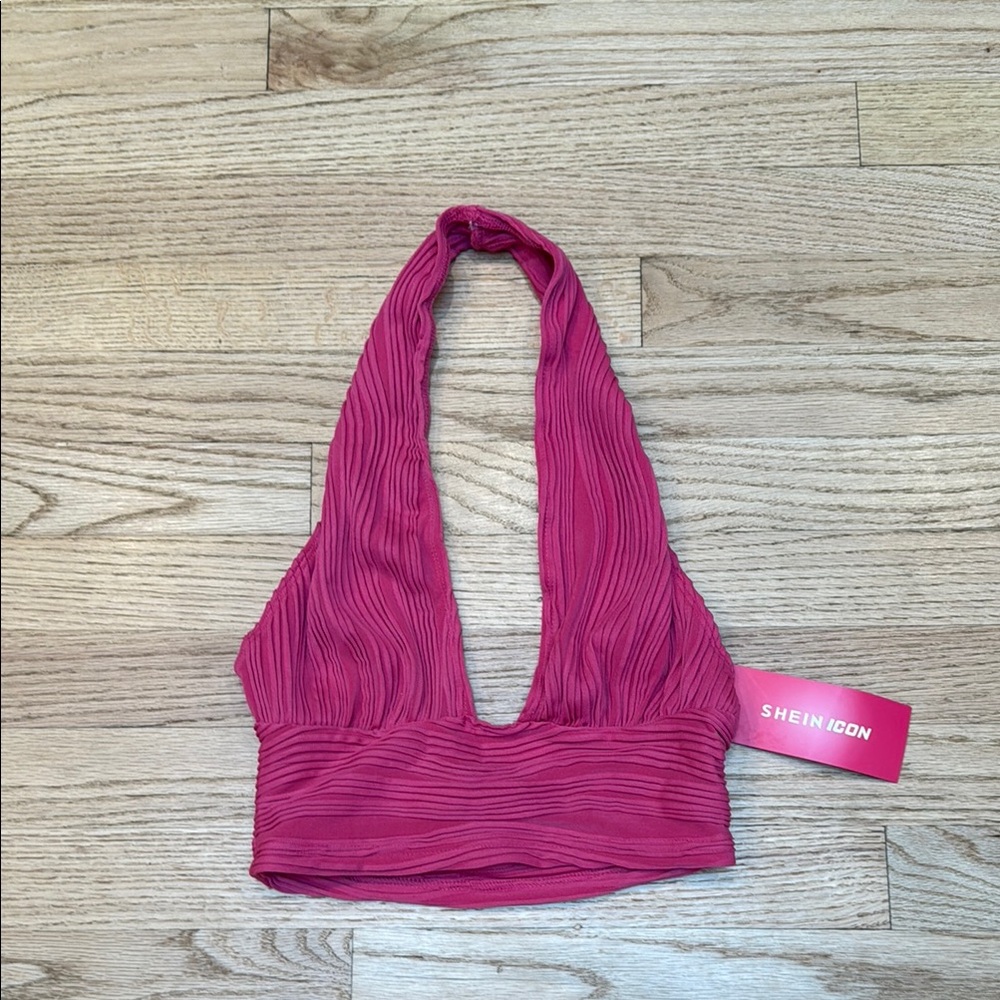 SHEIN Halter Crop Top